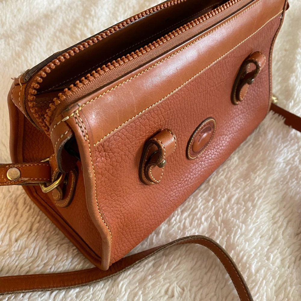 Authentic DOONEY & BOURKE leather crossbody